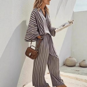 Independent Site High-End V-Neck Womens loose casual dress