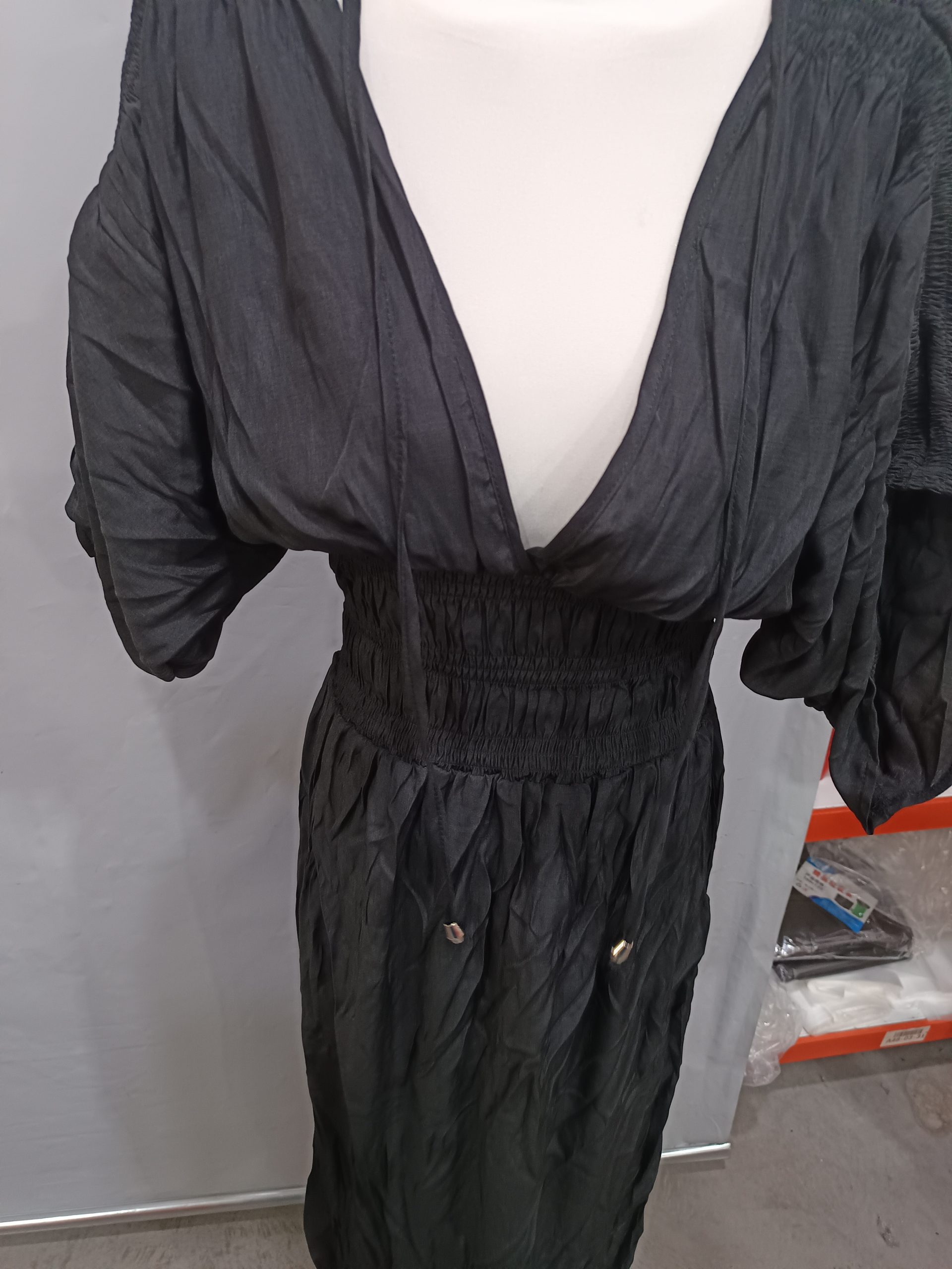 Fashion Bat-sleeved V-neck Slit Casual Dress with pockets - Image 9