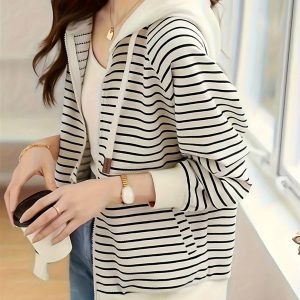 Women’s Striped Hooded winter Wear