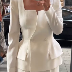 Two-button Square Collar Solid Color Blazer