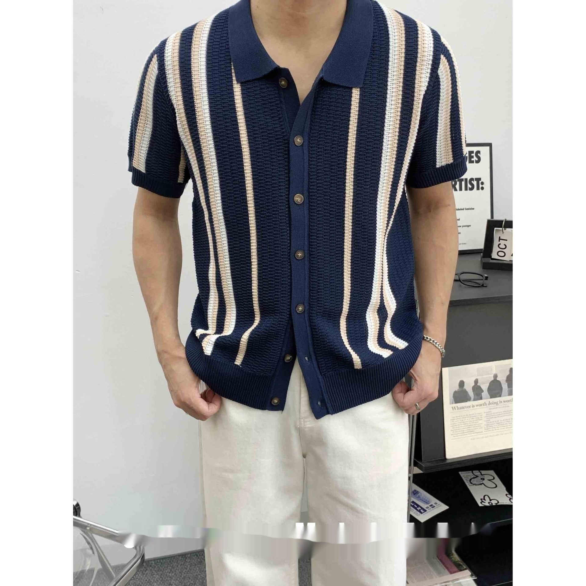 Lapel-neck Striped Men's T-shirt - Image 4