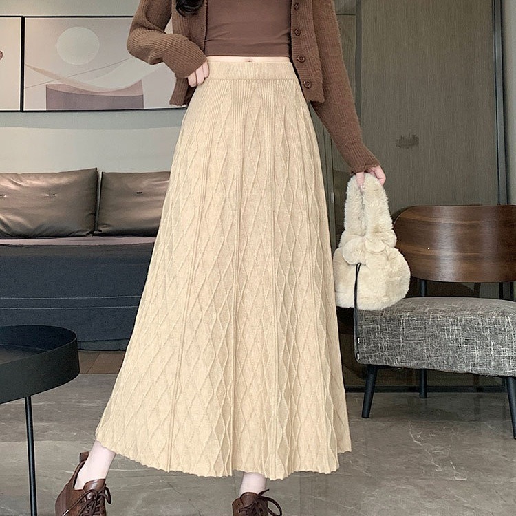 women Winter Wool Skirt - Image 2